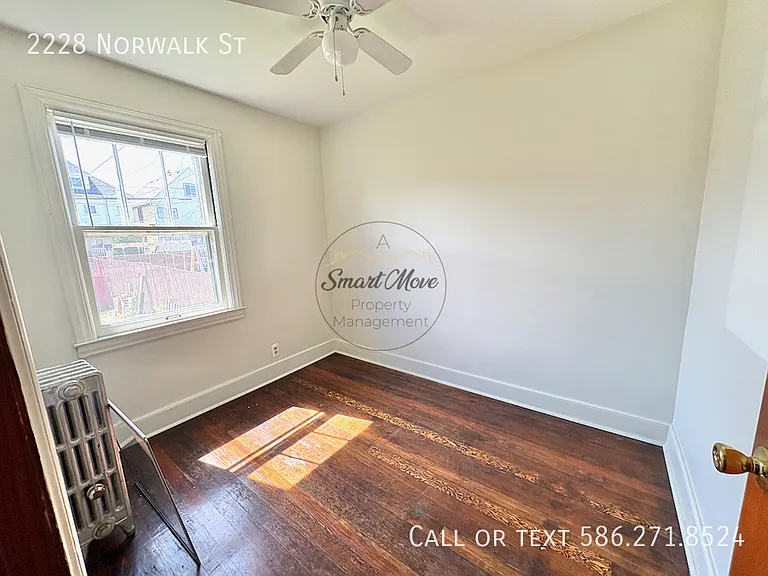 2228 Norwalk St — Photo 15