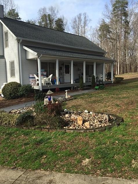 1st image of 386 Ashley Brook Dr
