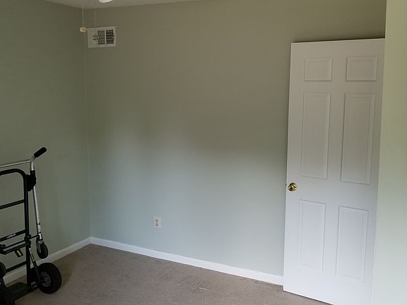 5th image of 2241 Chippingham Pl
