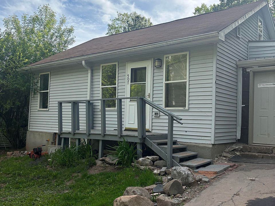 1st image of 507 N 76th Ave W