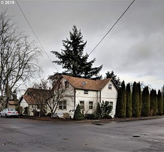 386 S 8th Ave, Cornelius, OR, 97113