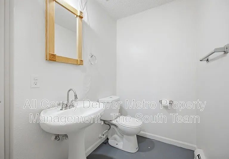 2835 S Monaco Street Pkwy #108 — Photo 16