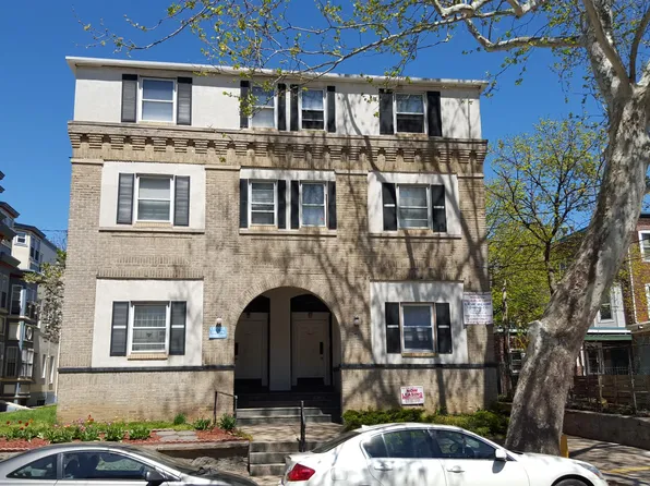 Lerner Courts, 3413-15 Race St #3413-G, Philadelphia, PA 19104