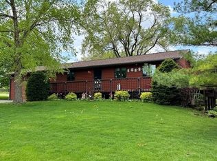 1701 Candlewick Dr SW, Poplar Grove, IL 61065