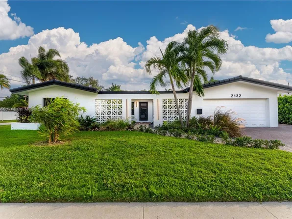 2132 NE 63rd St, Fort Lauderdale, FL 33308
