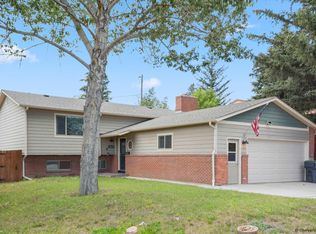 6538 Moreland Ave, Cheyenne, WY 82009