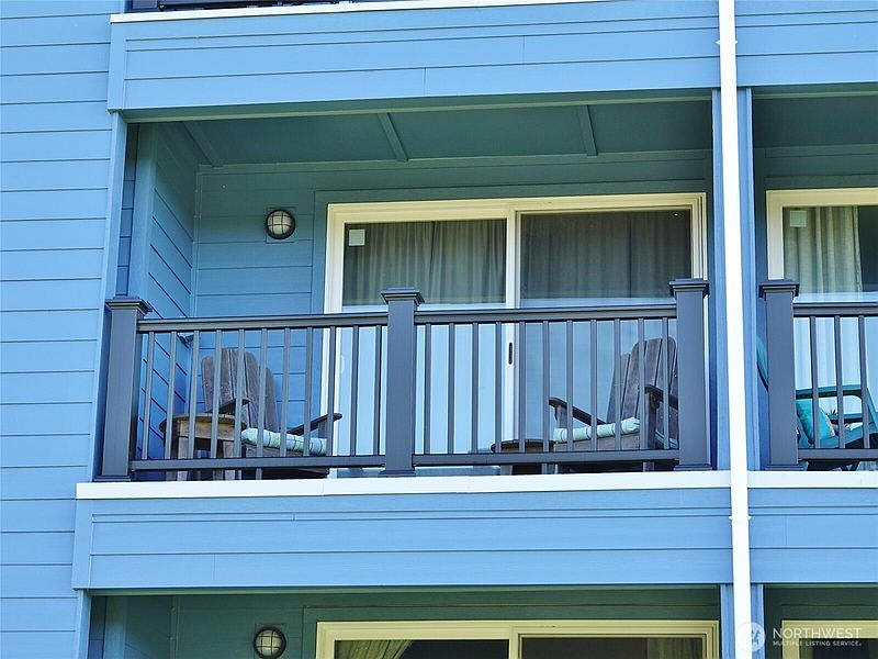 4th image of 835 Ocean Shores Boulevard NW #206