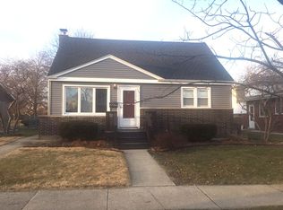 7706 W 65th St, Bedford Park, IL 60501