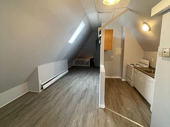 3rd image of 54 Columbia Ave #3