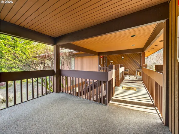 26249 E Welches Rd #12, Welches, OR 97067