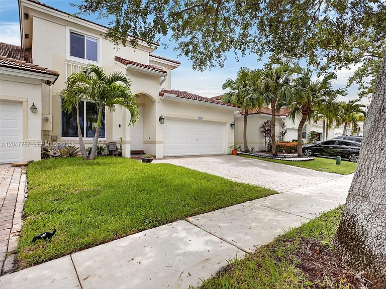 18843 SW 26th St — Photo 50
