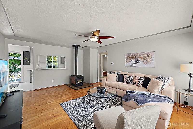 4th image of 5313 N 43rd Street