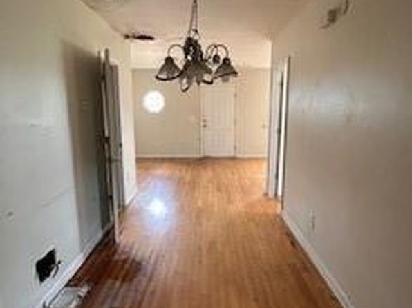 625 Mill Stone Blf, Monroe, GA 30655