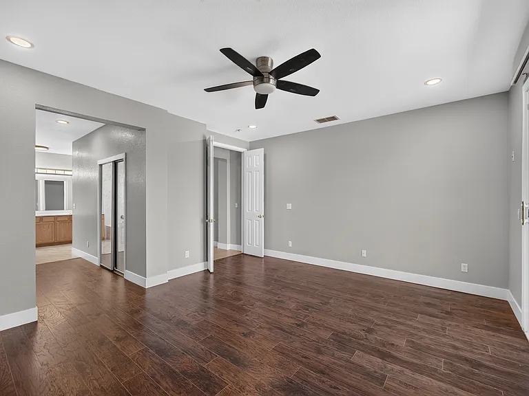 1490 Peppertree Rd — Photo 20