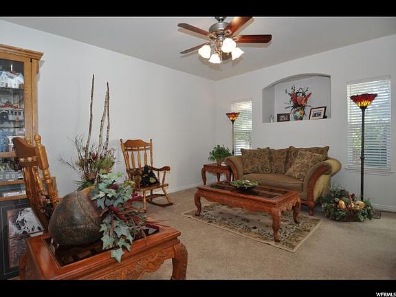 3rd image of 2213 W Stella Vie Ln
