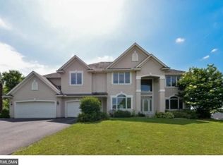 7323 Holly Ln N, Maple Grove, MN 55311