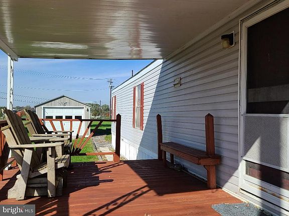 2nd image of 220 Tina Ln