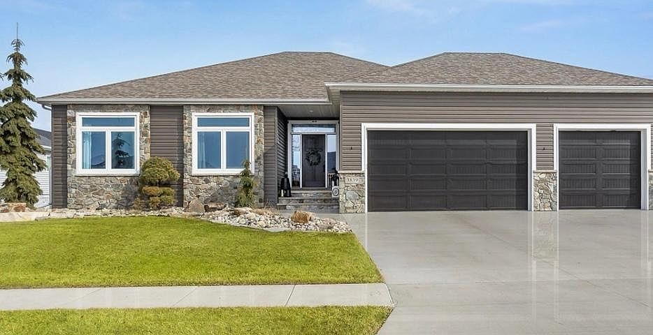 1st image of 3839 Reserve Dr E