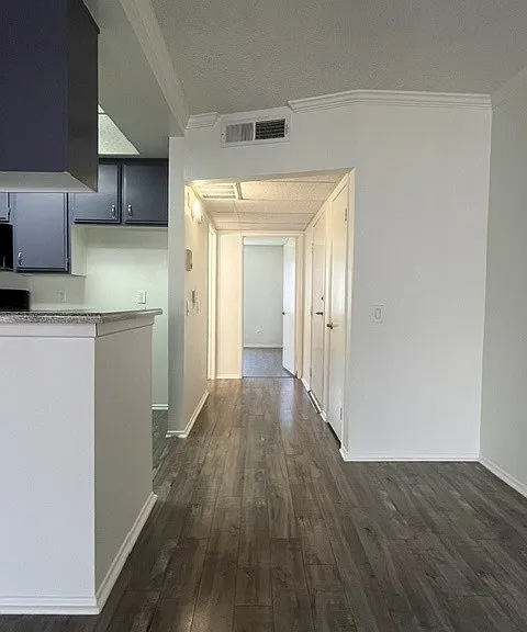 BAIRD APARTMENTS — Photo 14