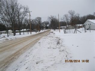 721 W State St, Adams, WI 53910