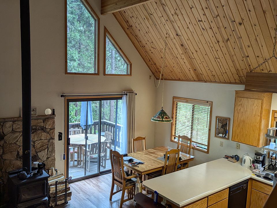 1st image of 2895 Circle Ct