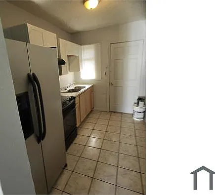 2 bed, $1,050 — Photo 4