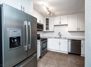 1526 Tanglewood Rd, Jacksonville Beach, FL 32250