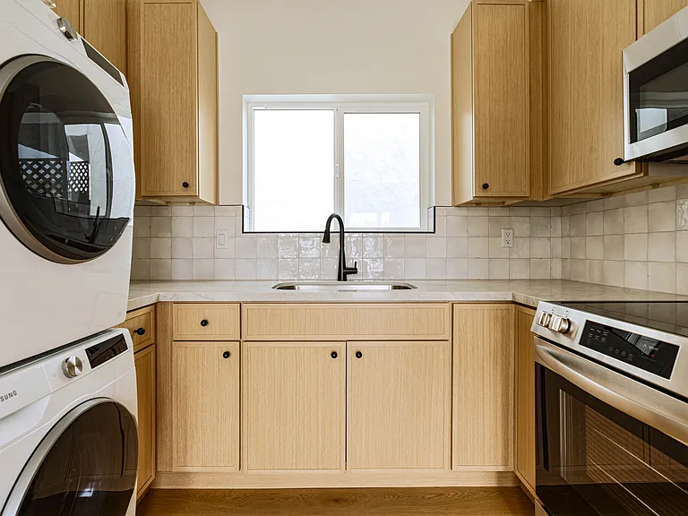 1953 Emerald St #2 — Photo 1