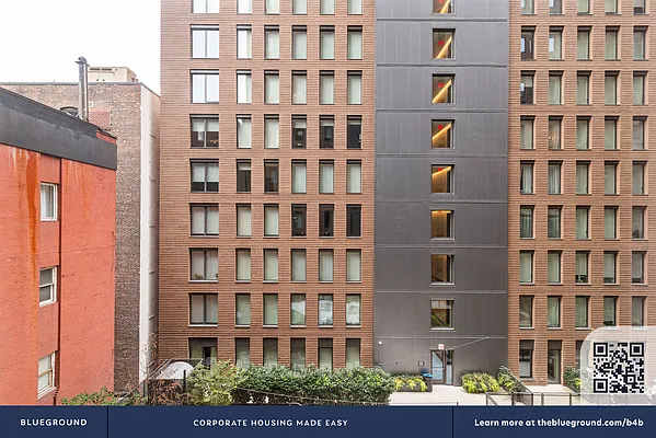 Rented by The Blueground | media 8