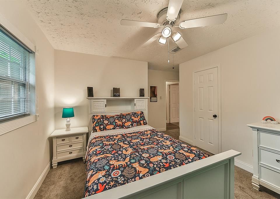 1st image of 2623 Broomsedge Dr