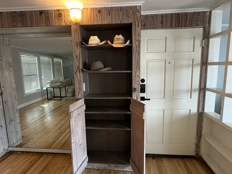 701 Monticello Dr #205 — Photo 3
