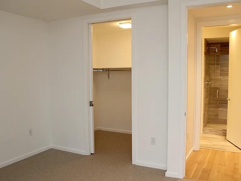 1075 NW Northrup St #408 — Photo 23