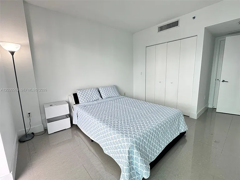 92 SW 3rd St #4111 — Photo 19