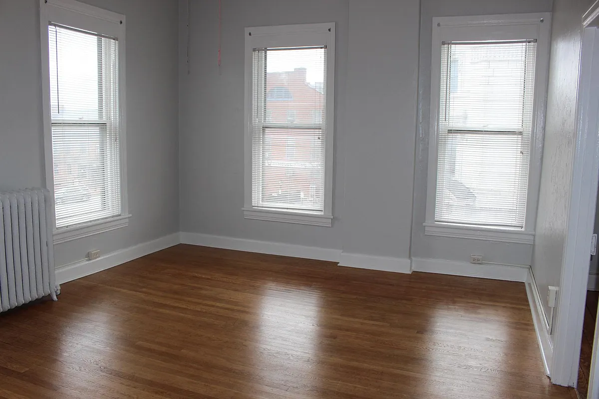 Building Photo - 1 Chambersburg St #5