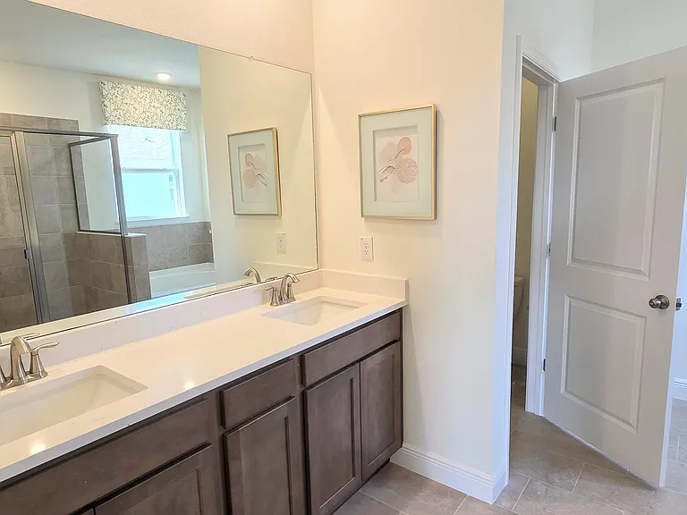 2631 Warren Acres Blvd — Photo 12