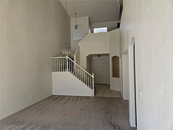 5th image of 10185 Birch Bluff Ln