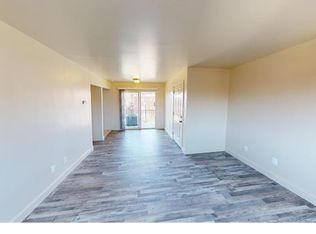 4020 6th St SE #302, Washington, DC 20032