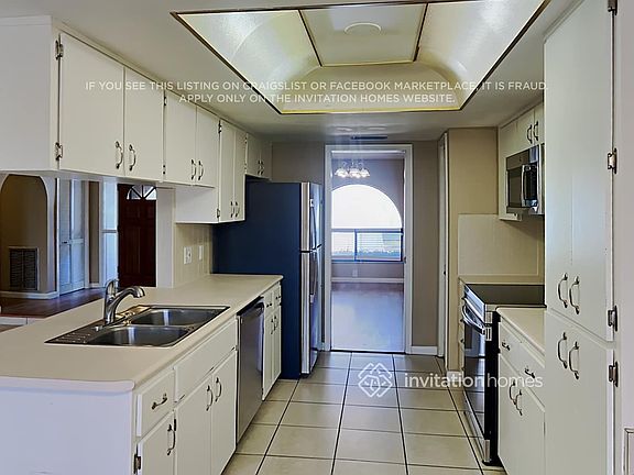 5th image of 13308 Whaler Dr