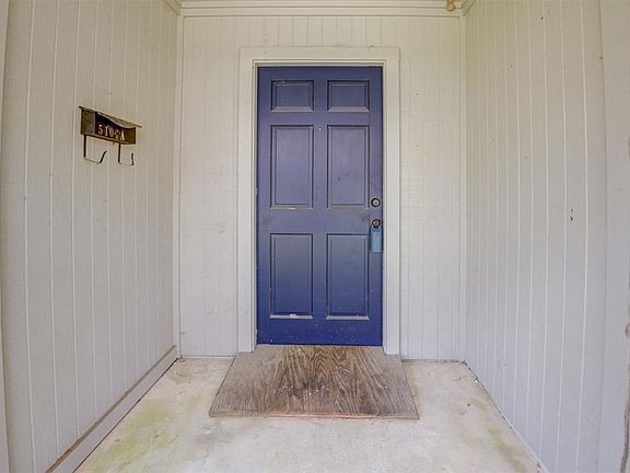4th image of 510 Coleman St #A