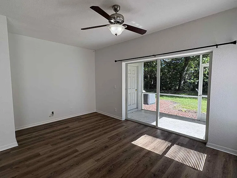 8079 Pacific Beach Dr — Photo 5