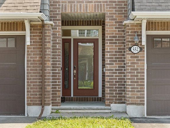 2nd image of 552 Jackdaw Ave
