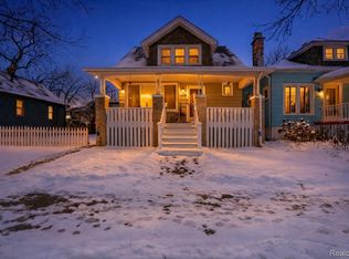 1239 Maryland St, Grosse Pointe Park, MI 48230