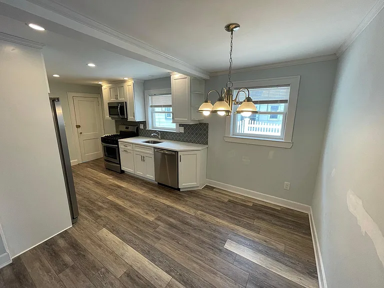 37 Wyoming Ave #1 — Photo 9