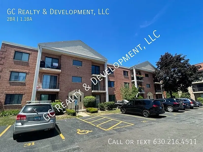 2 bed, 1000 sqft, $1,650 — Photo 3