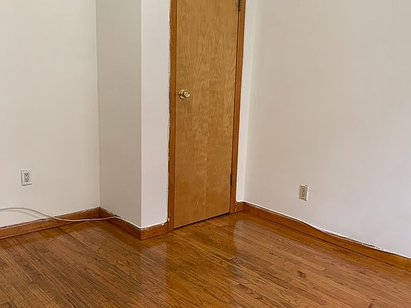 3rd image of 308 E 83rd St #2EE