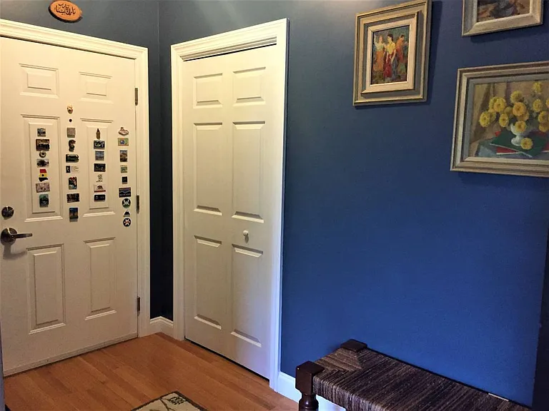 270 Cedar St #5 — Photo 16