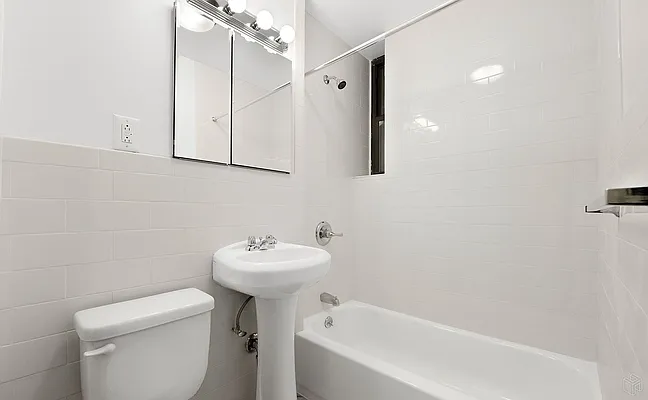 Rented by Halstead Real Estate | media 13