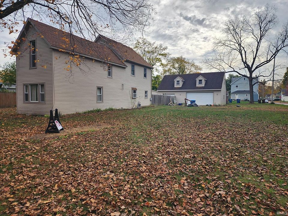 1st image of 835 Van Tower Dr