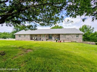 5900 Sterling Rdg, Jefferson City, MO 65101