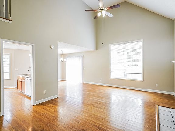 4th image of 906 Bexley Dr